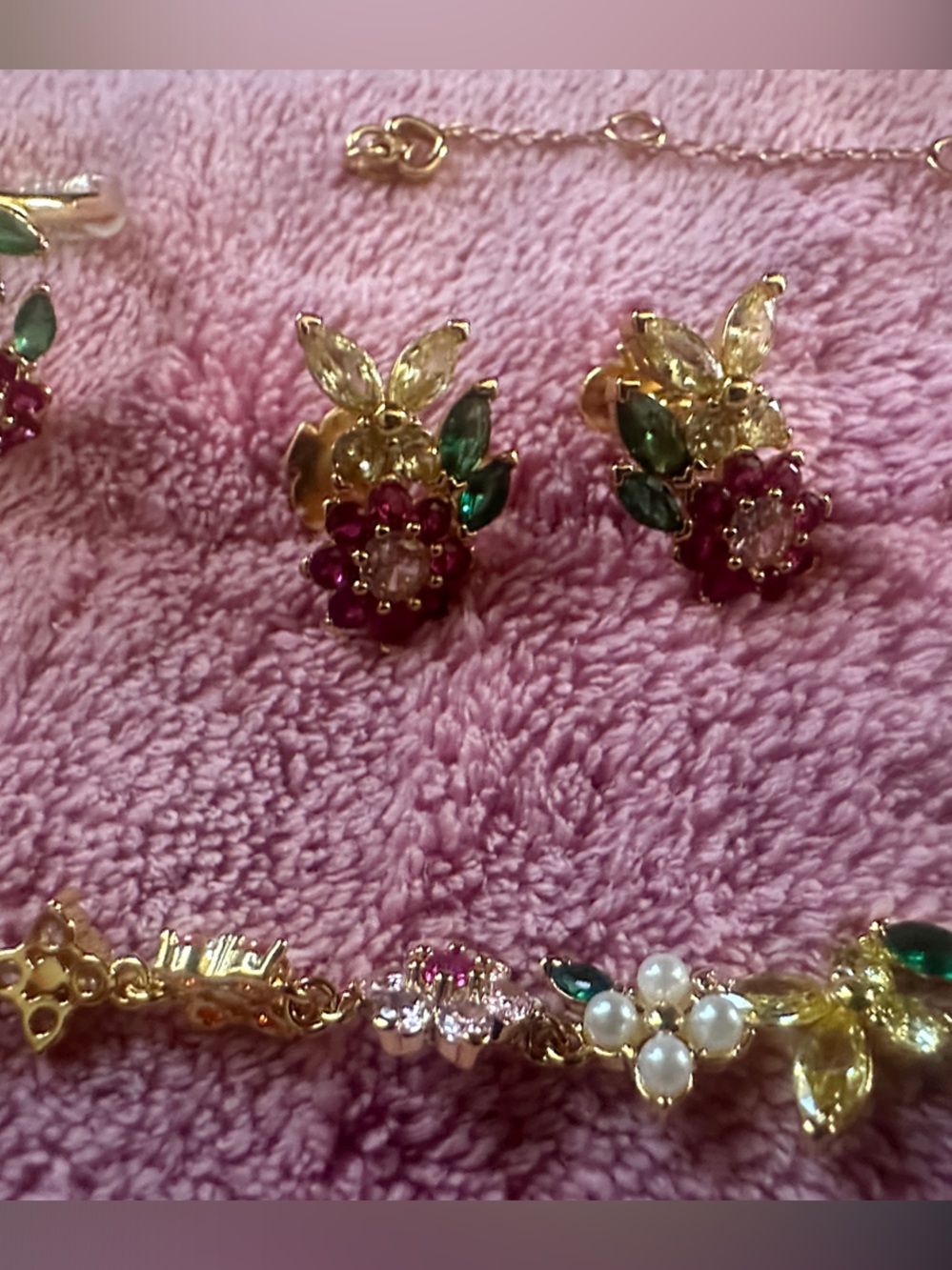 kate spade Gold Multicolor Crystal Floral Bracelet Set - Picture 3 of 5